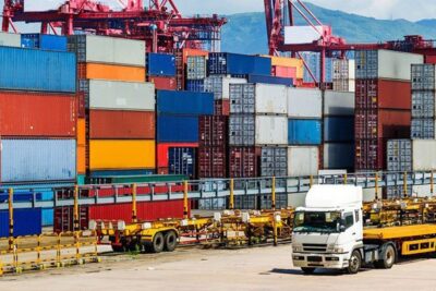 Sự phát triển của ngành công Logistics trong năm 2021nghiệp