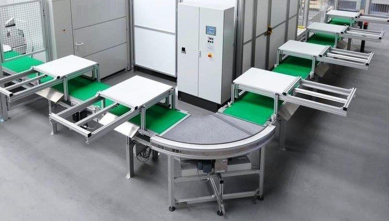 Hệ thống băng tải đếm sản phẩm là gì? Ứng dụng thực tế trong sản xuất hiện đại