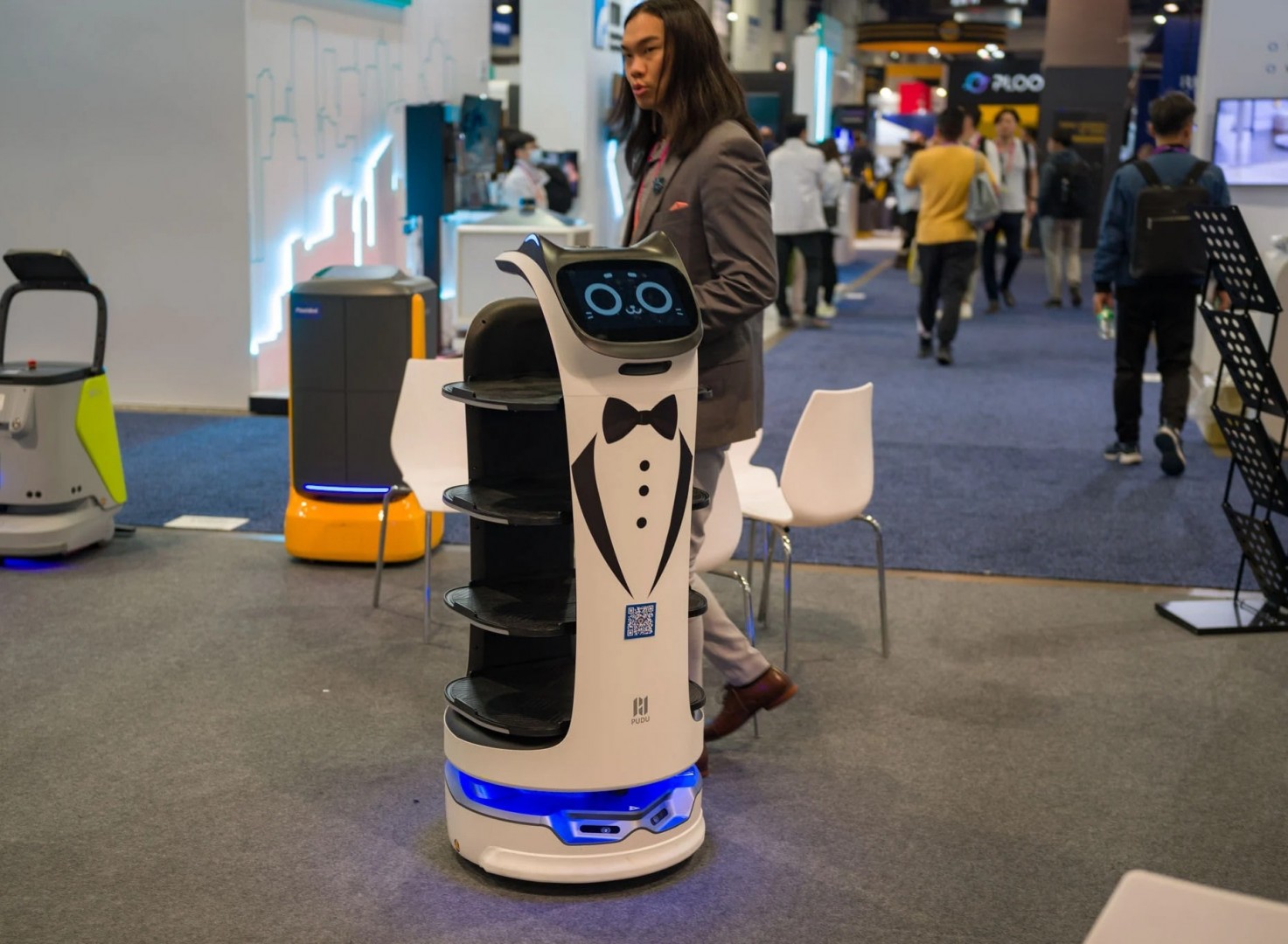 Cho Thue Robot Su Kien