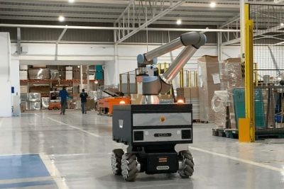 Robot Amr 1 400x267